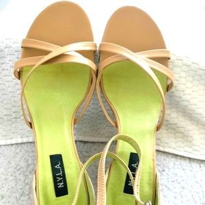 N.Y.L.A. Women's Sasha Wedge Sandal Sz 9B